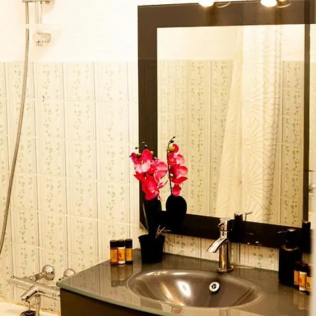 Licorne G14 Apartment *